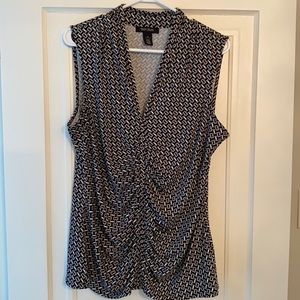 White House Black Market top (XL)